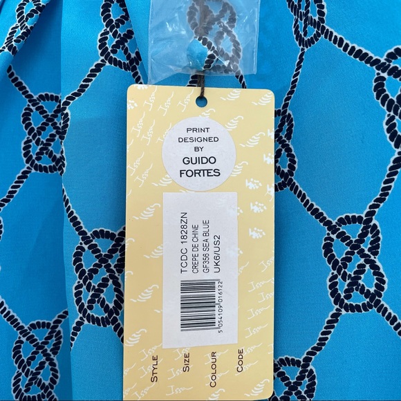 NWT ISSA London Print Silk Blue Sleeveless Blouse Top Size 2 - Picture 8 of 10